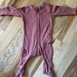 NUI 100% Organic Merino Wool onesie 0-3m